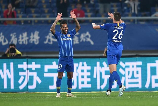 东契奇再三双独行侠胜活塞 KD45分太阳负绿军